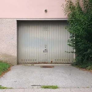 Apartament Manu, Hennersdorf