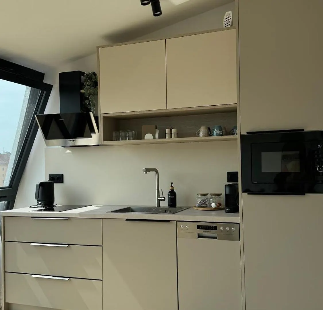 Si Apartments - Smart Inn Wien 0*,  Österreich