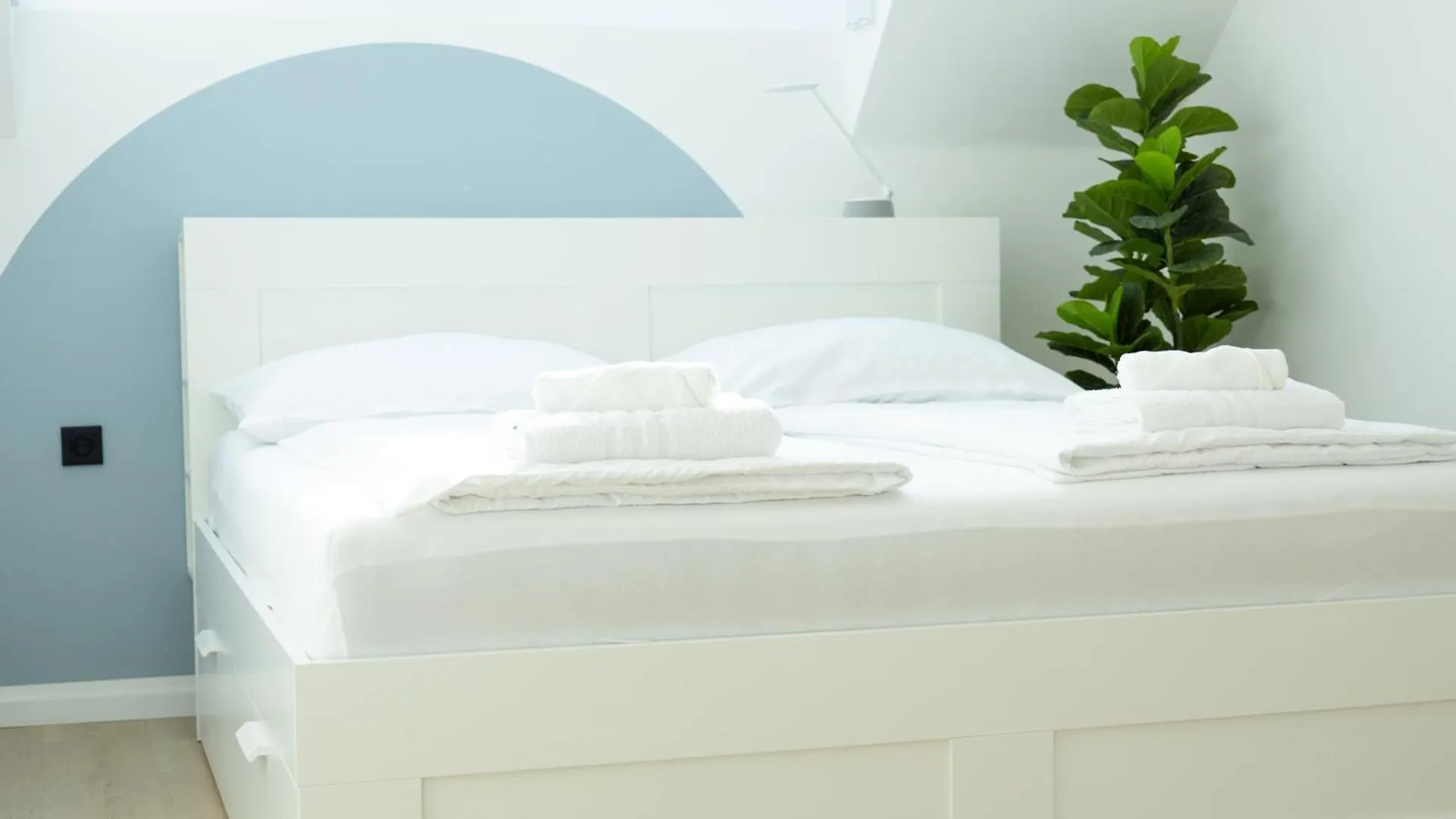 Si Apartments - Smart Inn Wien 0*,  Österreich