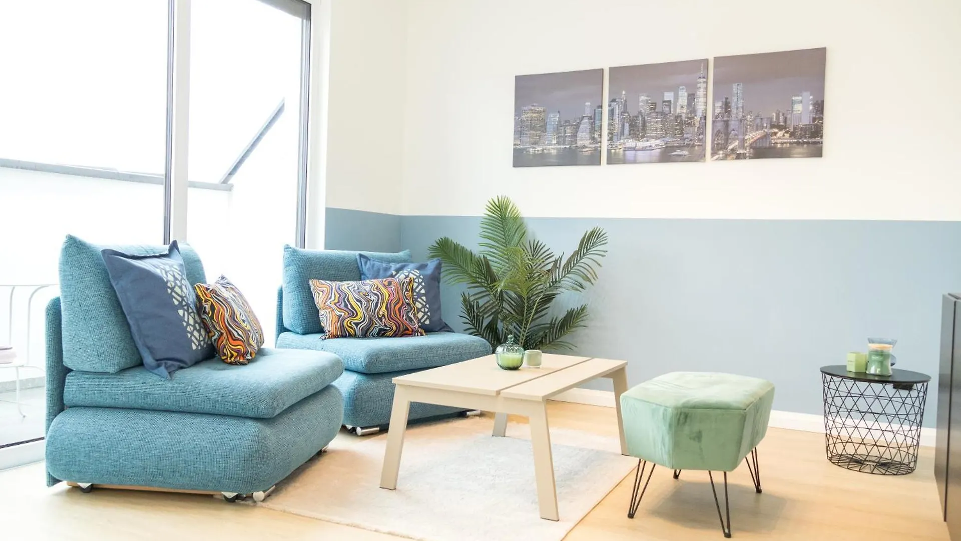 Si Apartments - Smart Inn Wien 0*,  Österreich