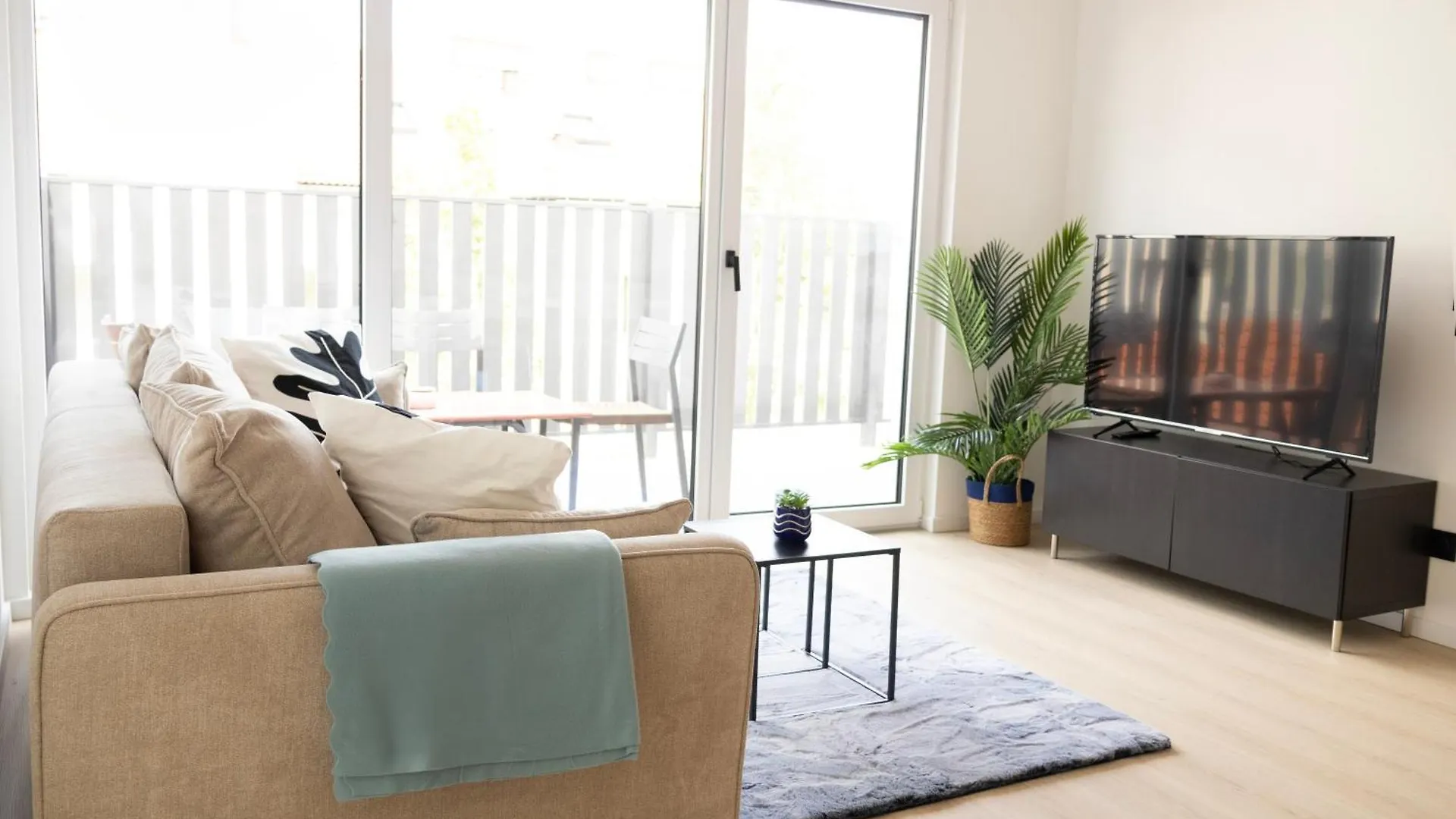 Si Apartments - Smart Inn Vídeň 0*,  Rakousko